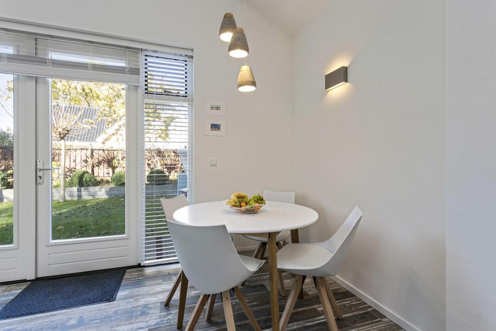 Holiday Home Beach Bubbles - Near The Beach With Big Garden - Not For Companies Ouddorp Exteriör bild