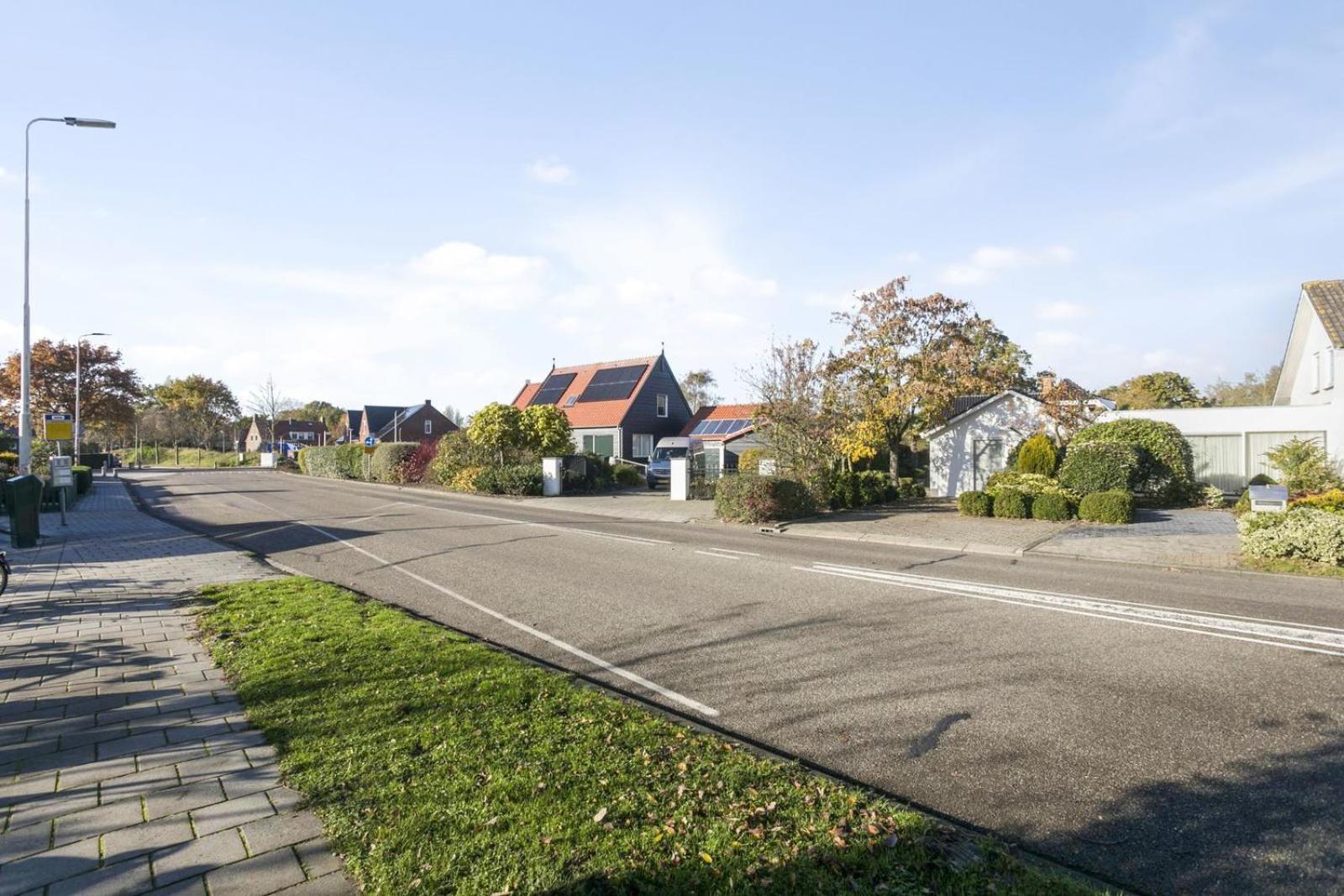 Holiday Home Beach Bubbles - Near The Beach With Big Garden - Not For Companies Ouddorp Exteriör bild