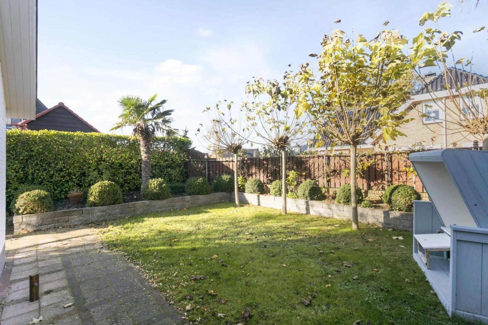 Holiday Home Beach Bubbles - Near The Beach With Big Garden - Not For Companies Ouddorp Exteriör bild