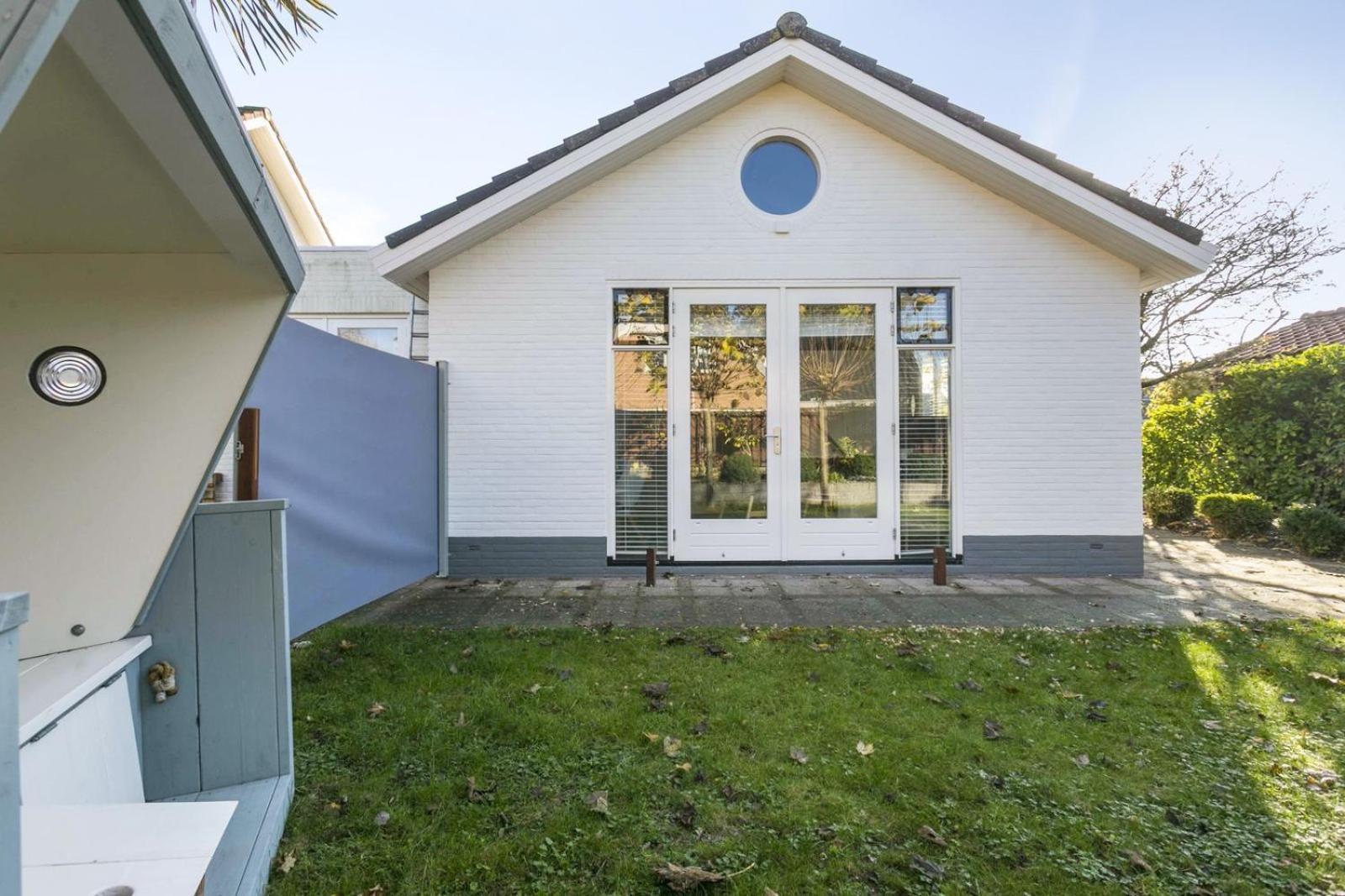 Holiday Home Beach Bubbles - Near The Beach With Big Garden - Not For Companies Ouddorp Exteriör bild